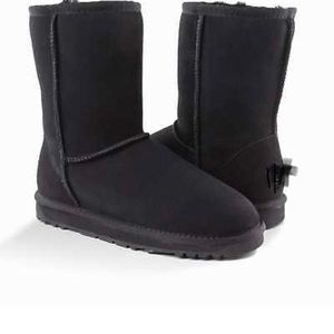 Classic brand new 100% sheep skin 3/4 boots